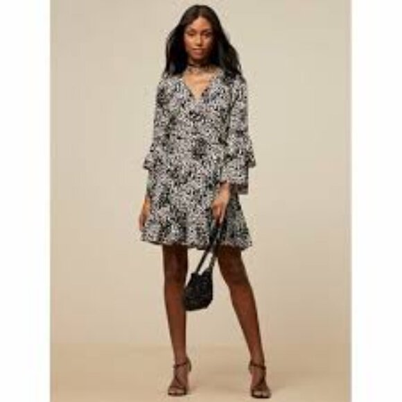 Scoop Black White Animal Print Ruffle Bell Sleeve Rayon Wrap Dress Sz S (4-6) - Picture 1 of 9